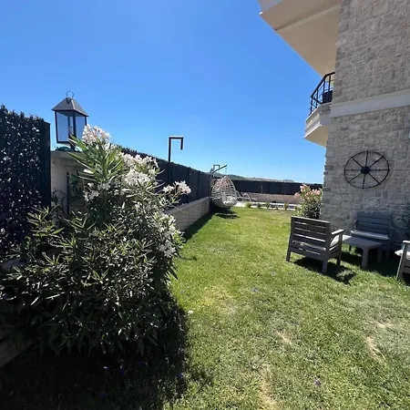 Stylish 2-br With Pool Near Sarimsakli شقة Ayvalı