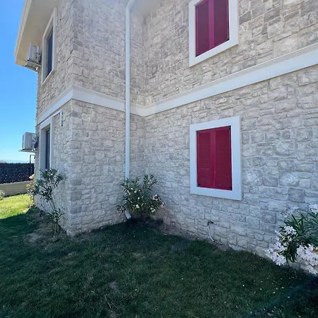 شقة Stylish 2-br With Pool Near Sarimsakli